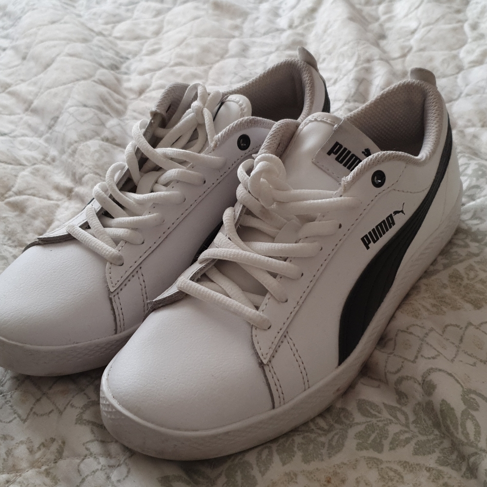 Puma woman sneakers